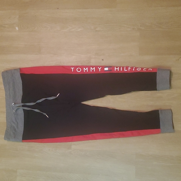 TOMMY HILFIGER  JOGGER PANTS - Picture 3 of 6
